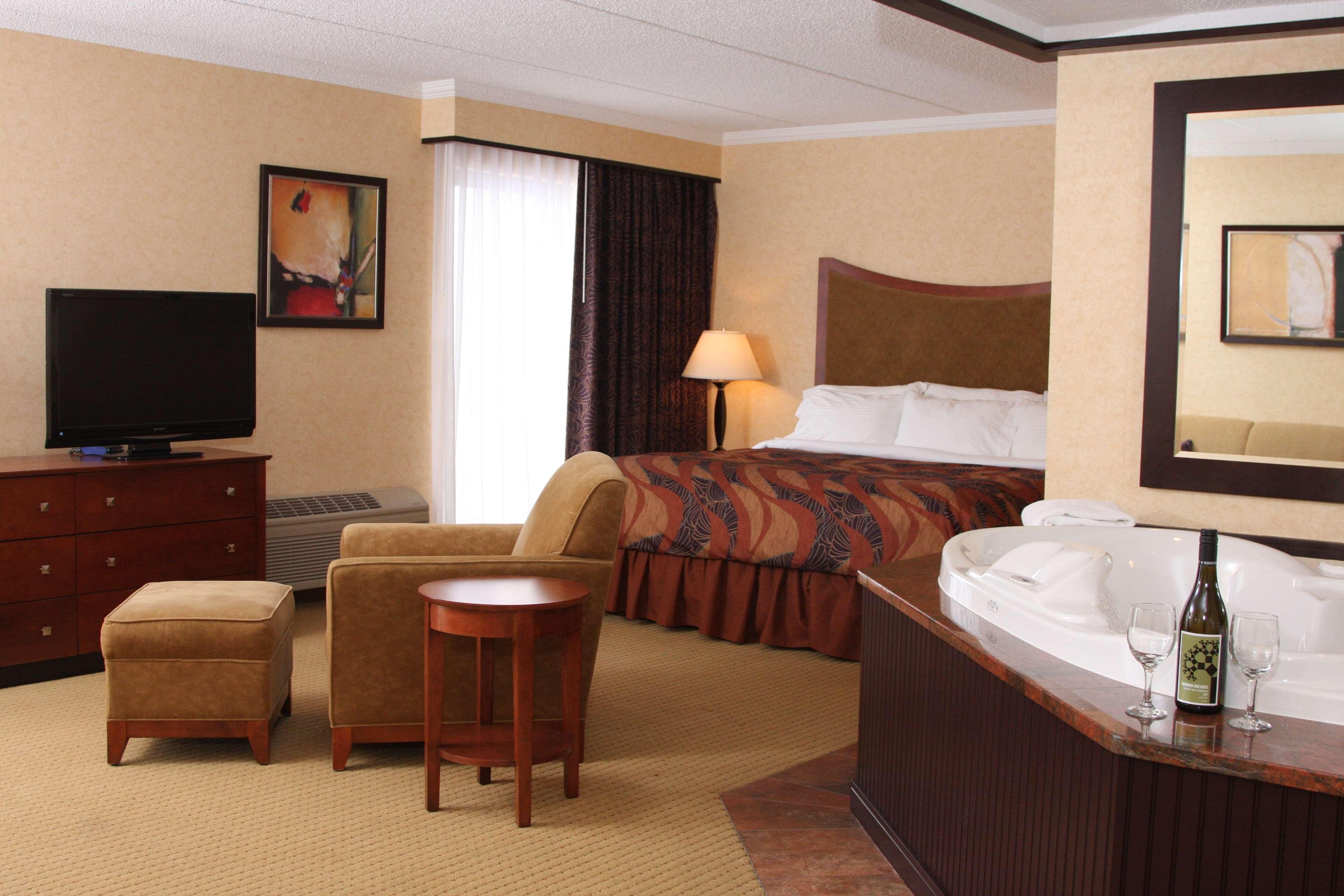Best Western Plus Oswego Hotel&Conference Center Exterior foto